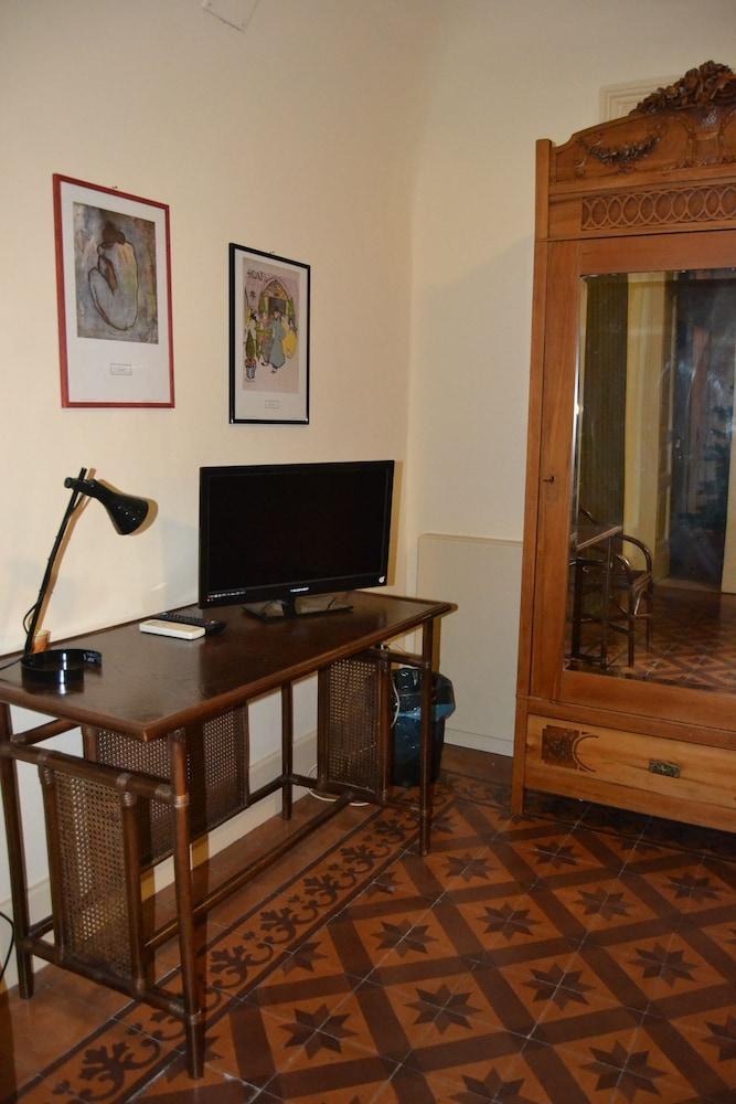 Ivana B&B Catania Kültér fotó